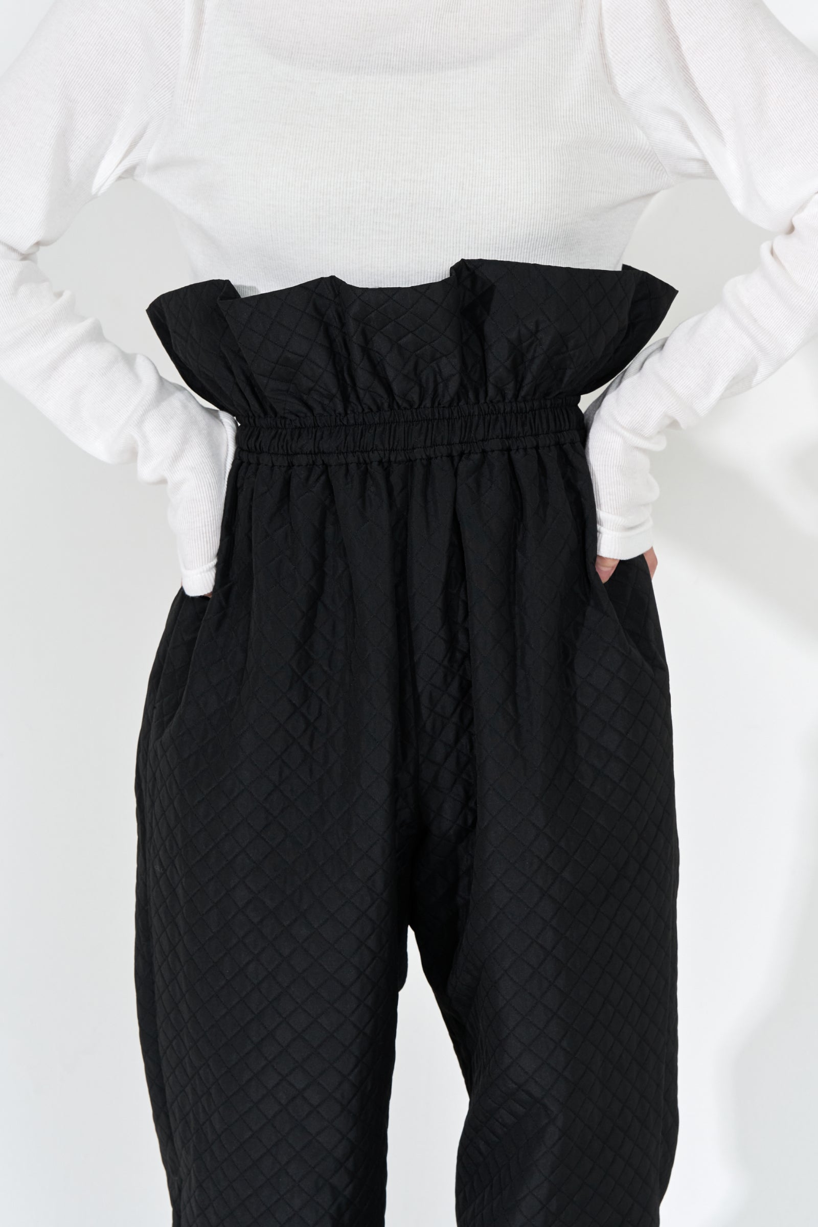 RAFFLE JOGGER PANTS【佐藤佳菜子さんコラボ】 – LASHIKU