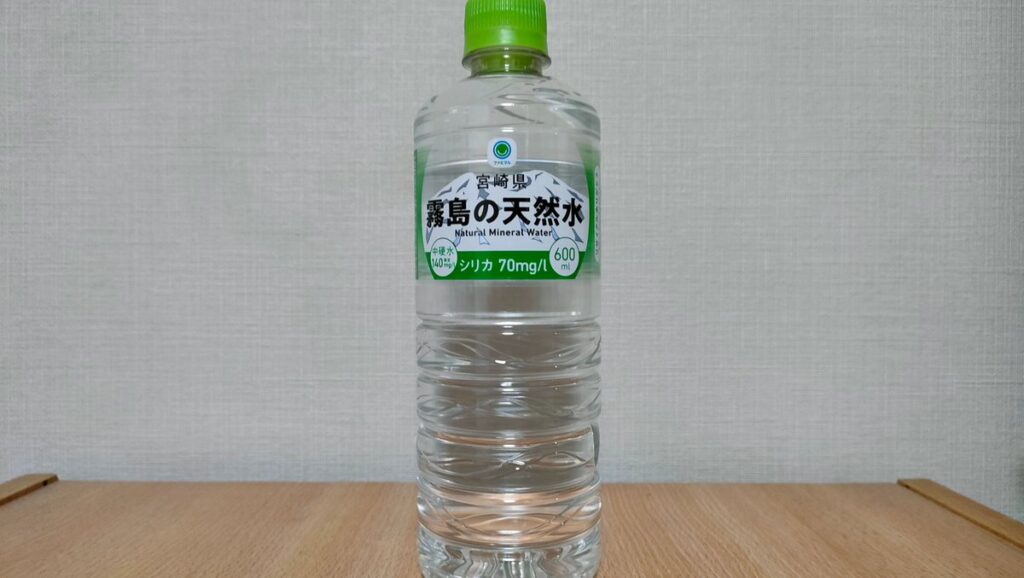 コンビニミネラルウォーター硬水