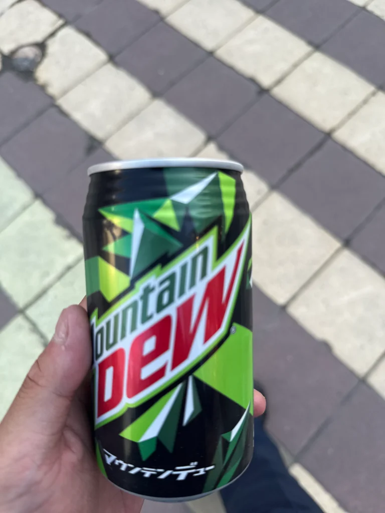 マウンテンデュー コンビニ 販売店